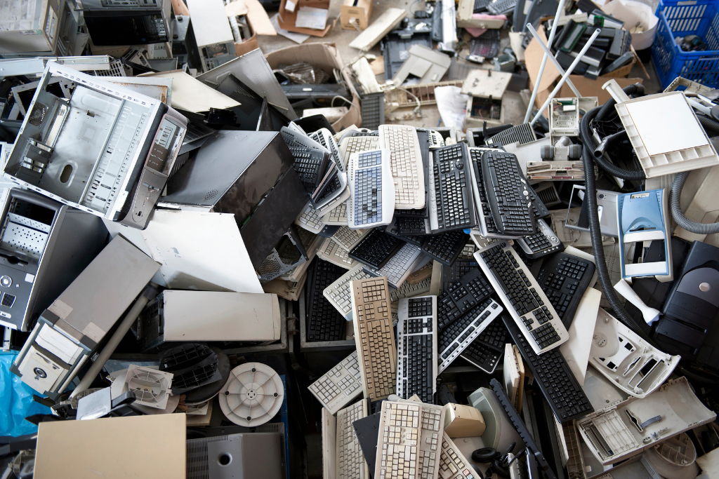 10 Essential Facts You Need to Know About e-Waste