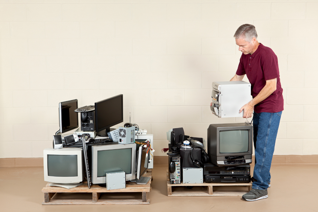 11 Interesting Facts About E-Waste